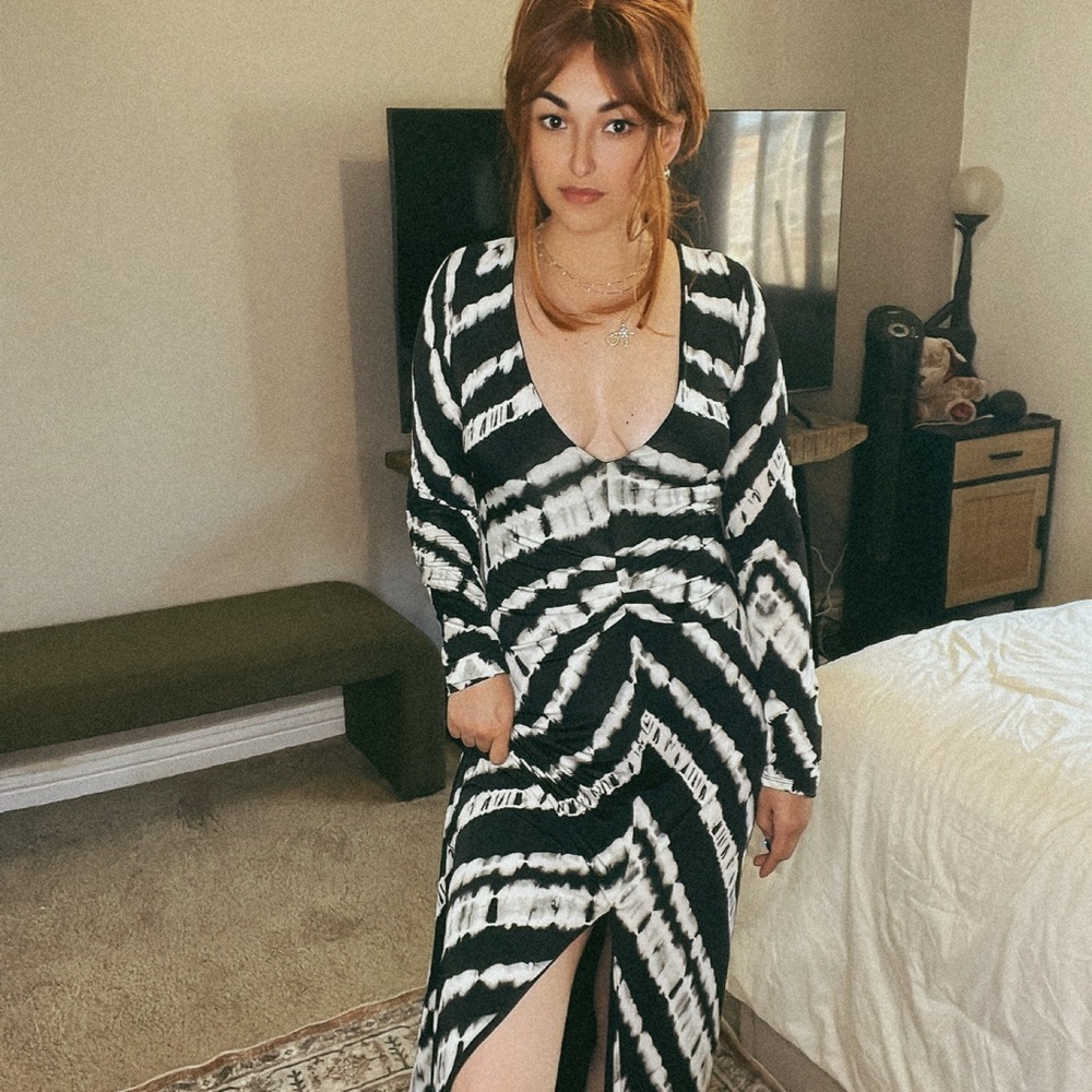 🖤AFRM Black and White Maxi Dress - Picture 2 of 3